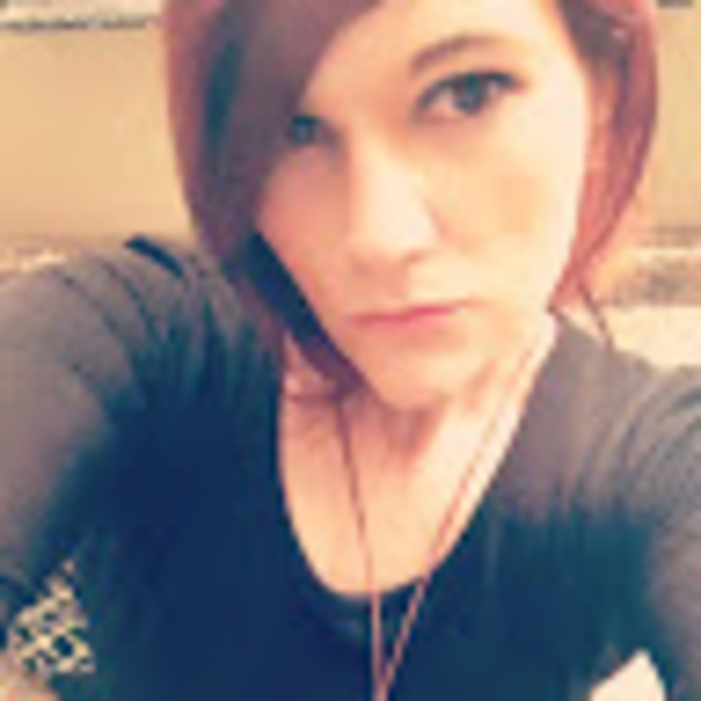 Meet your Posher, Cassandra